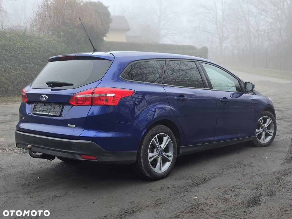 Ford Focus - 34