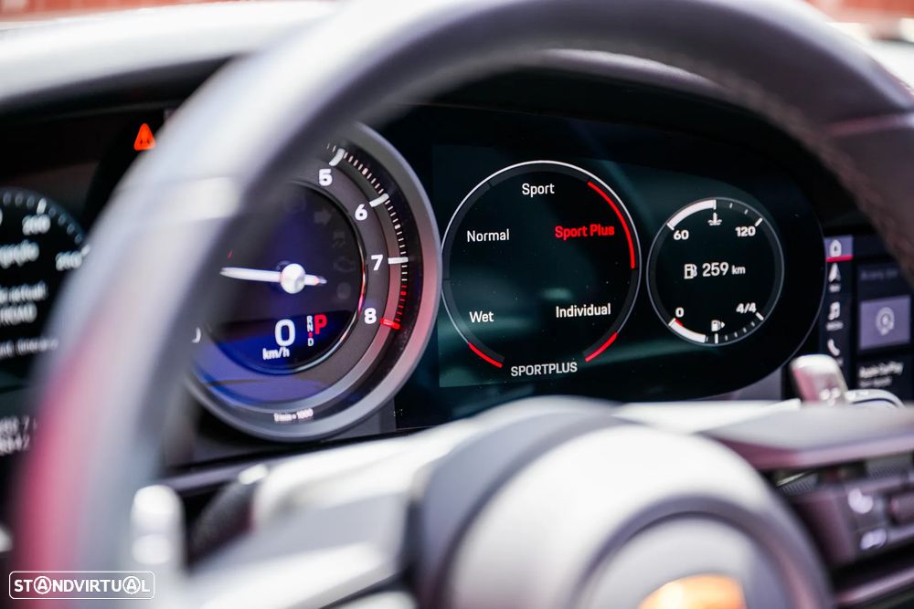 Porsche 911 (992) Carrera S PDK - 43