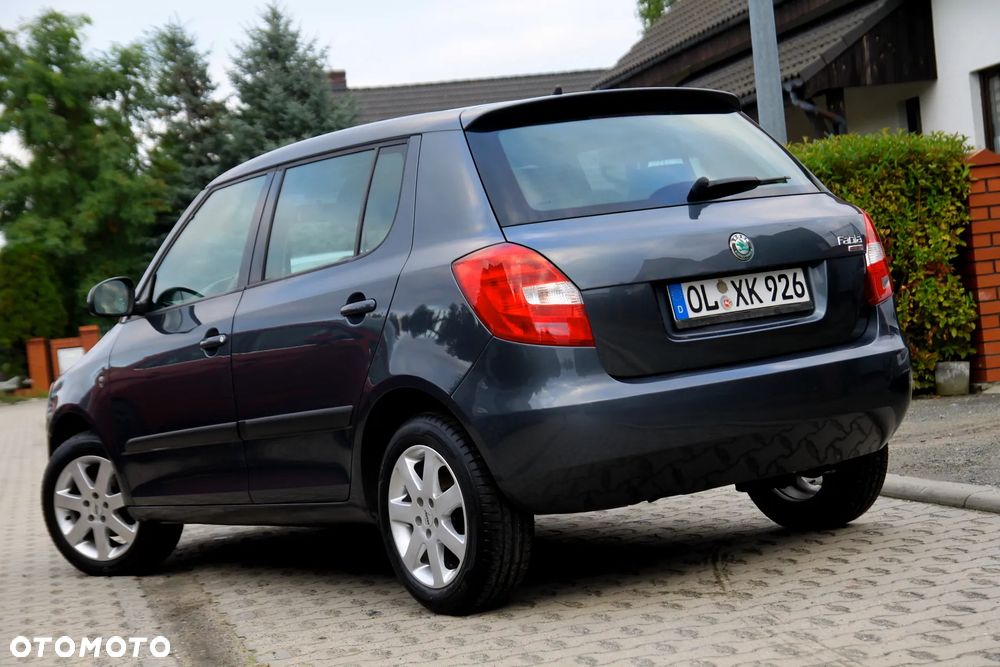 Skoda Fabia 1.4 16V Active Plus - 9