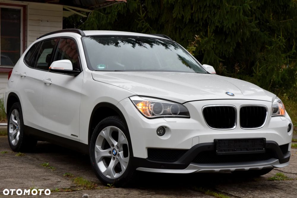BMW X1 xDrive18d xLine - 10