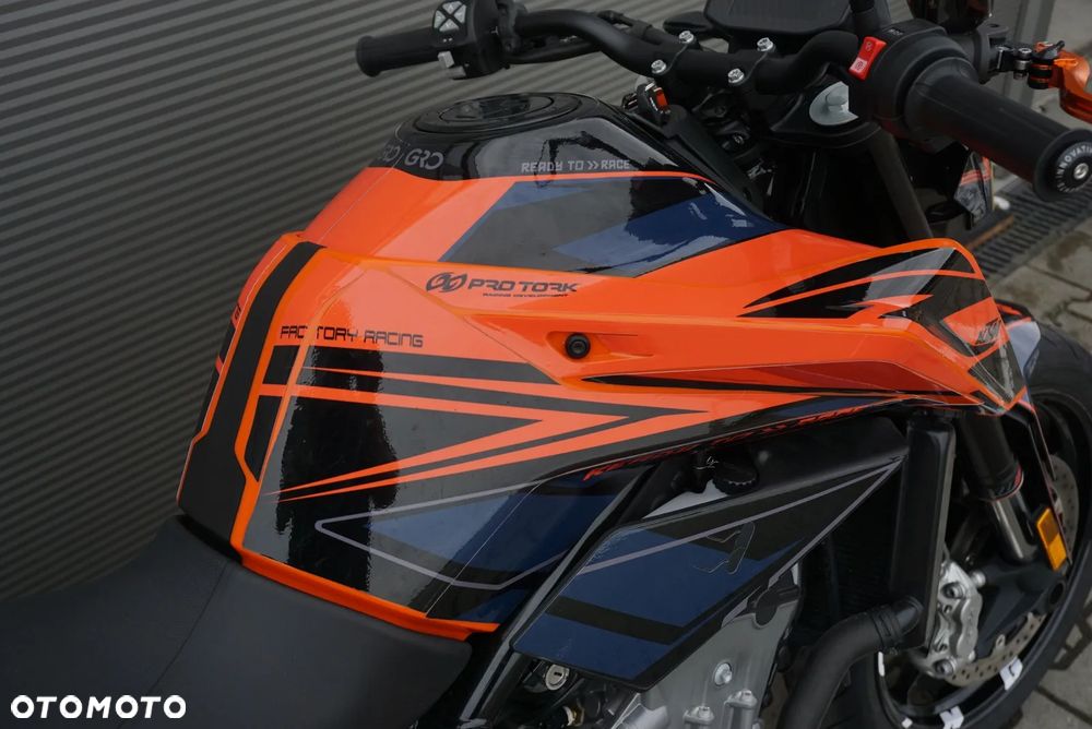 KTM Duke - 16
