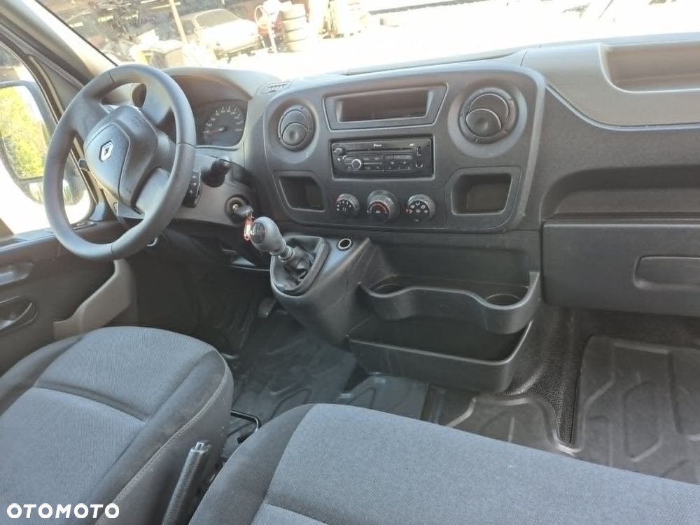 Renault Master - 11