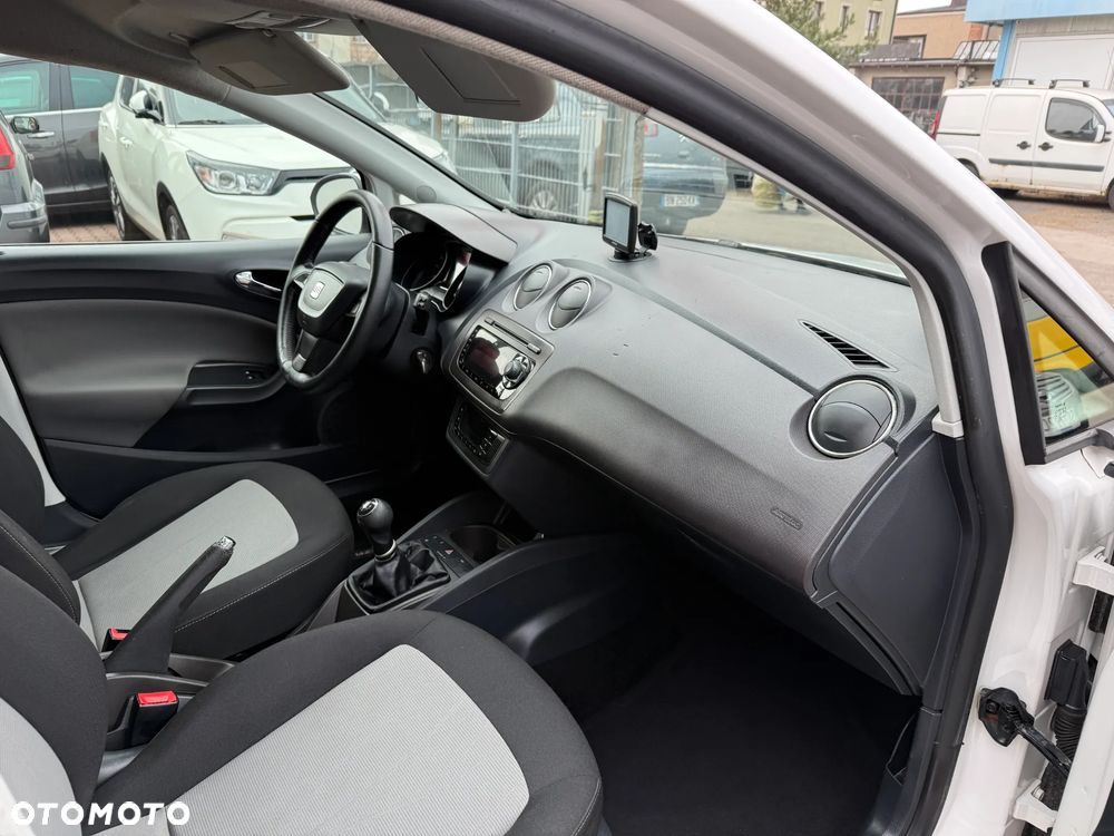 Seat Ibiza 1.2 12V Reference Viva - 24