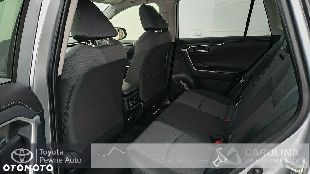 Toyota RAV4 - 17