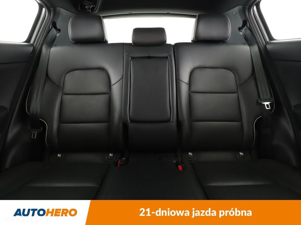 Kia Sportage - 16