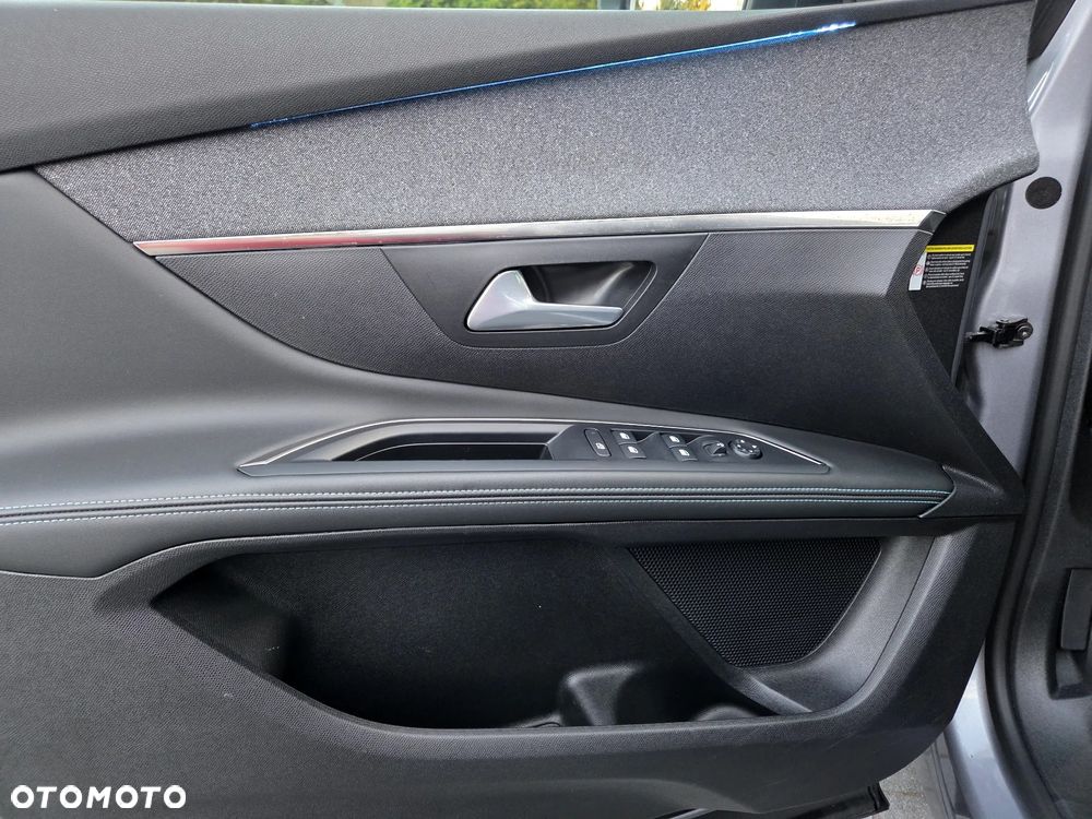 Peugeot 5008 BlueHDi 180 EAT8 Allure Pack - 21