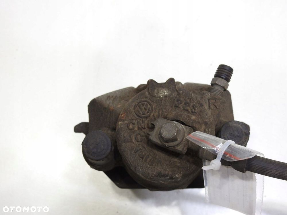 ZACISK HAMULCOWY PRAWY PRZÓD IBIZA IV 6J - 9