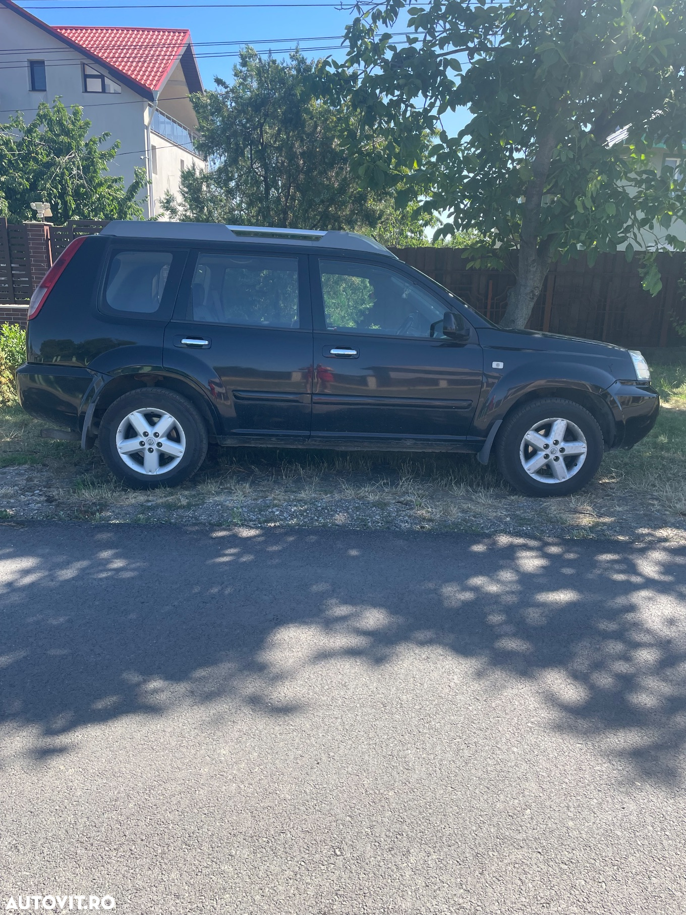 Nissan X-Trail 2.0 dCi DPF All Mode 4X4-i Elegance - 2