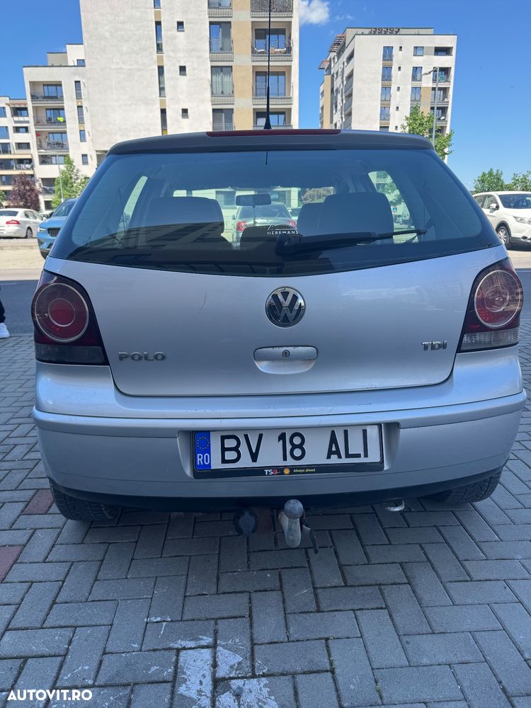 Volkswagen Polo 1.4 TDI Trendline - 4