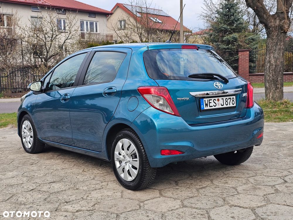 Toyota Yaris 1.33 VVT-i Comfort - 37