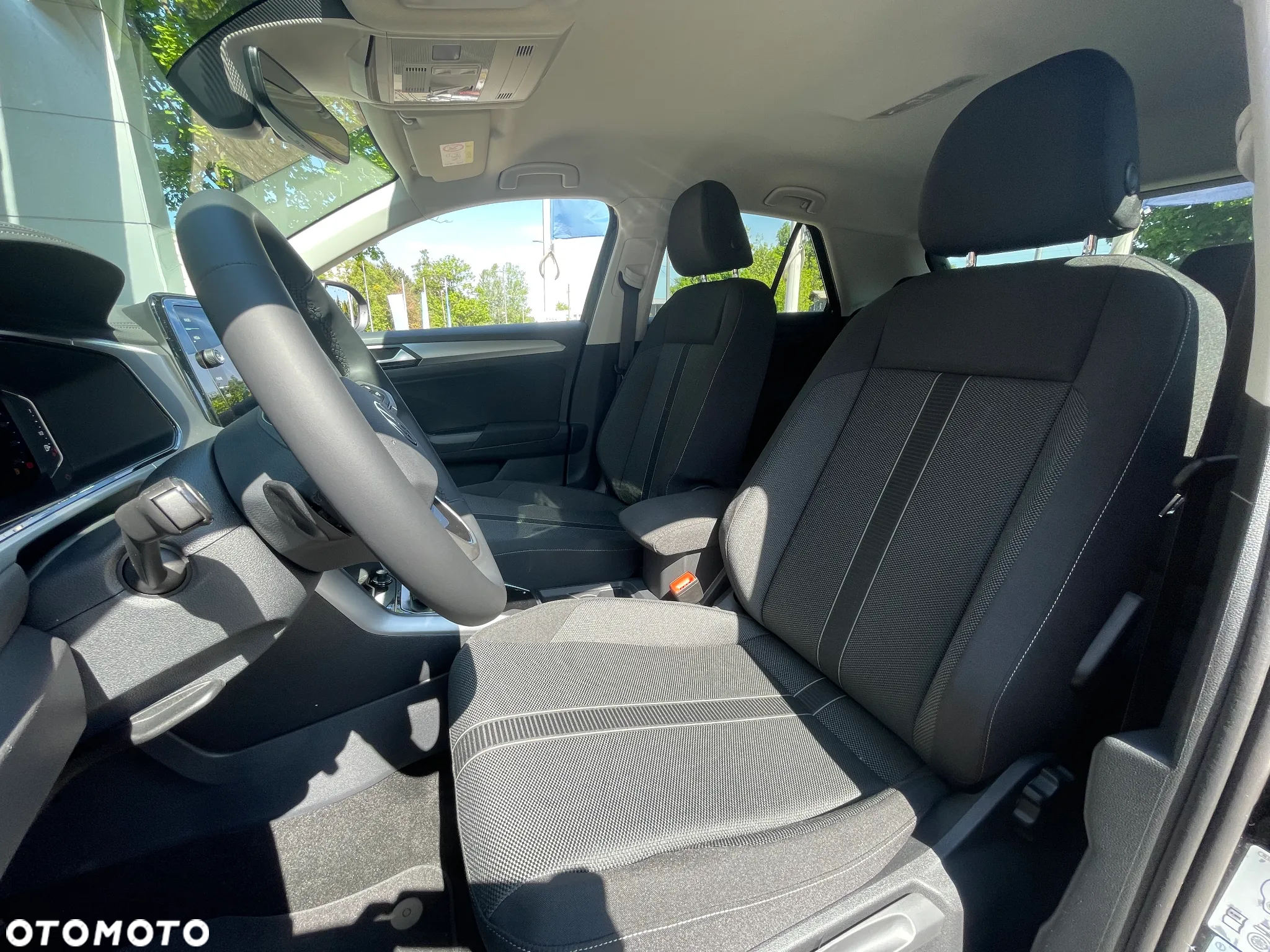 Volkswagen T-Roc 1.5 TSI Life Plus DSG - 13