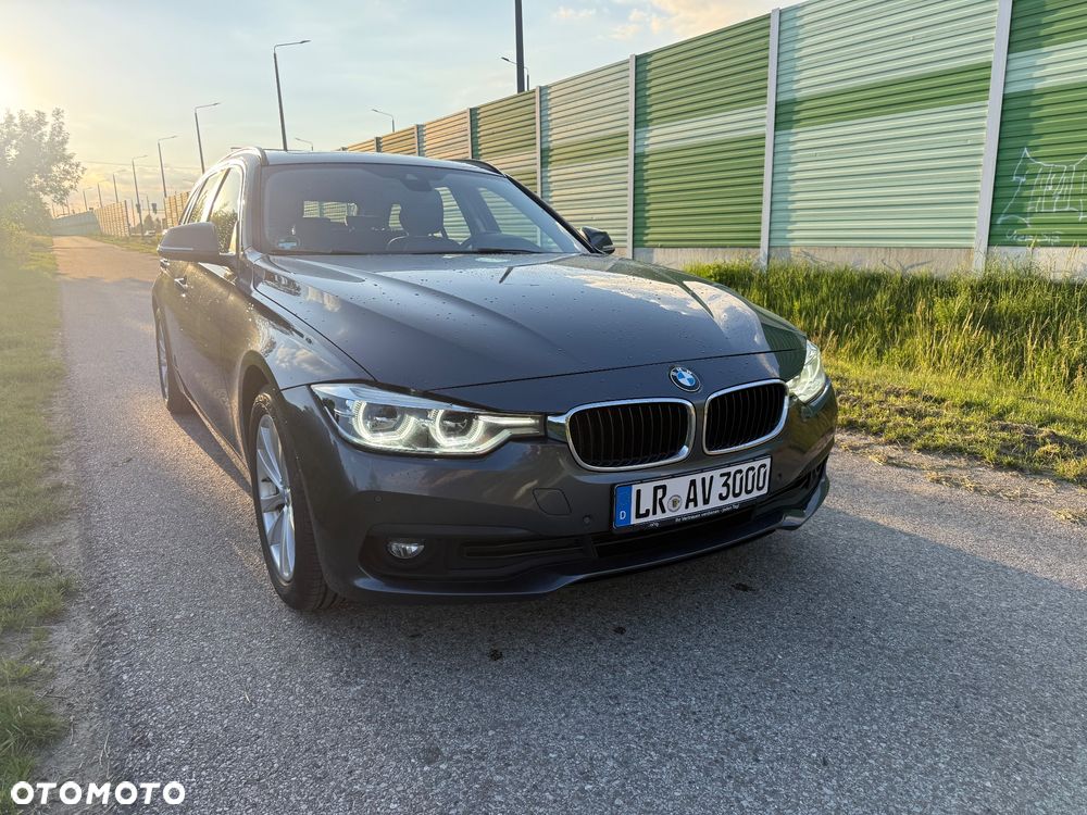 BMW Seria 3 318d Advantage - 3