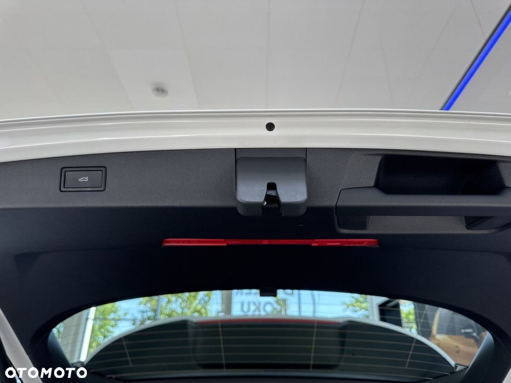 Volkswagen Tiguan - 21
