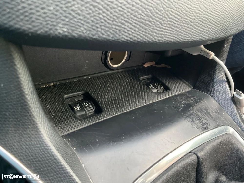Peugeot 308 1.2 PureTech Allure - 8