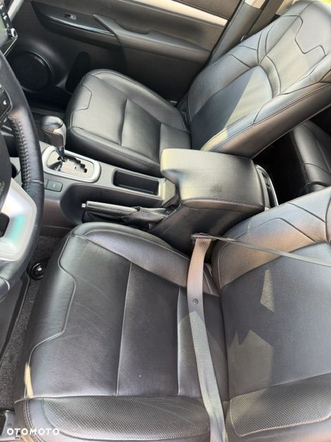 Toyota Hilux 2.8 D-4D Double Cab SR5+ 4x4 - 7