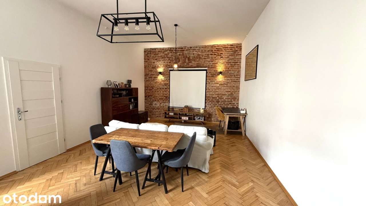 Centrum, przestrzeń, charakter, styl