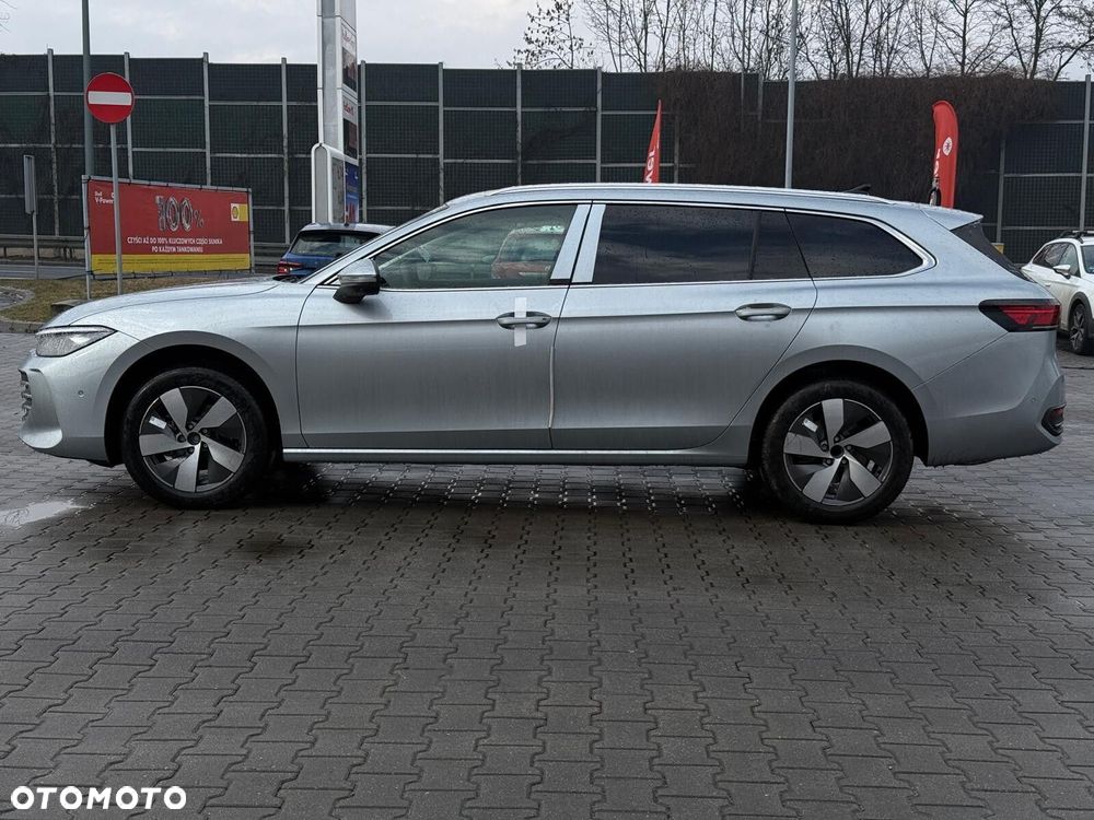 Volkswagen Passat - 6