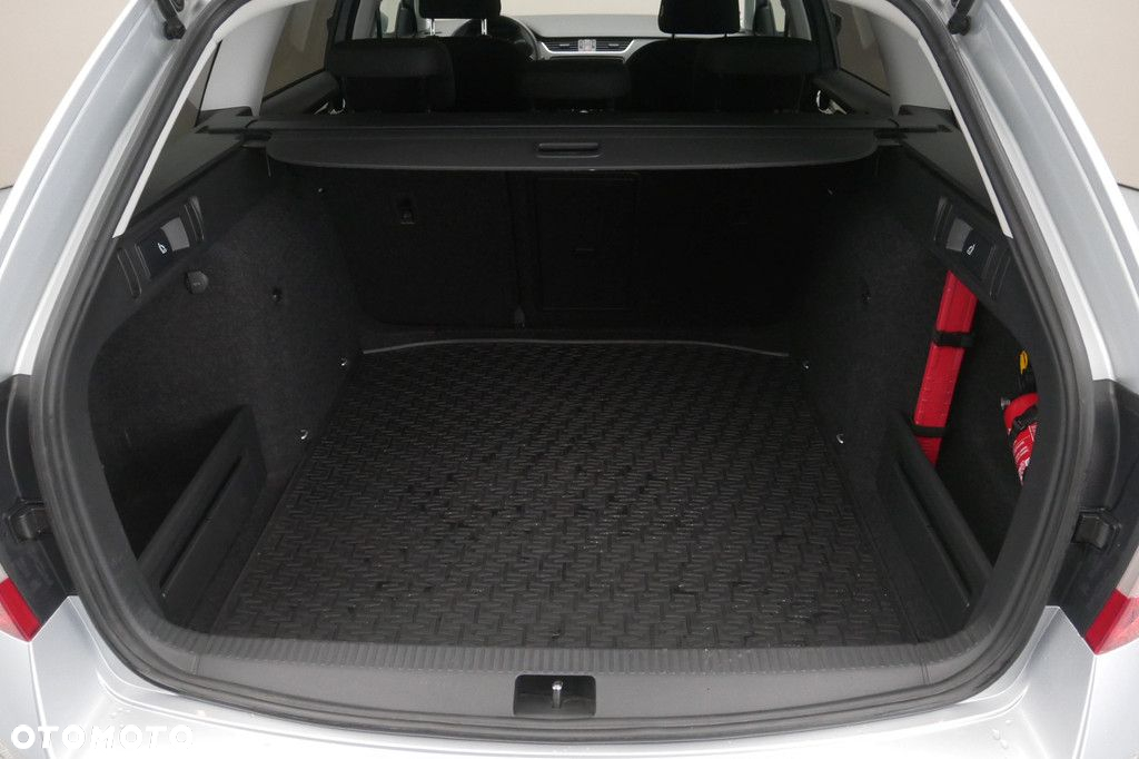 Skoda Octavia - 16
