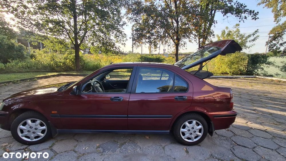 Honda Civic 1.4i S - 10