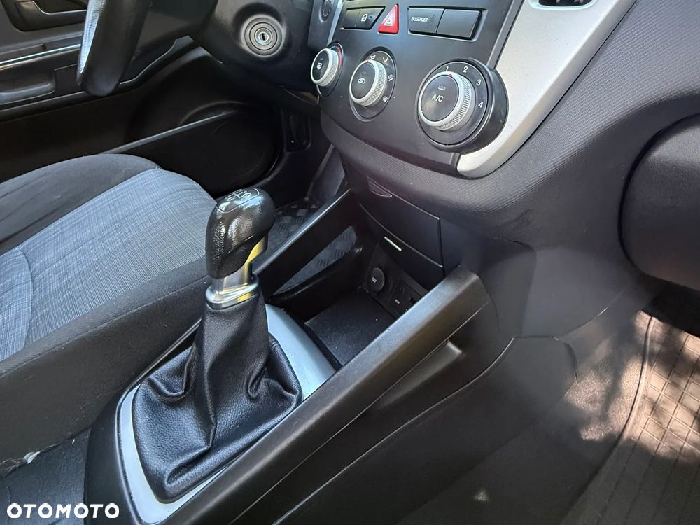 Kia Ceed 1.4 Comfort + - 12