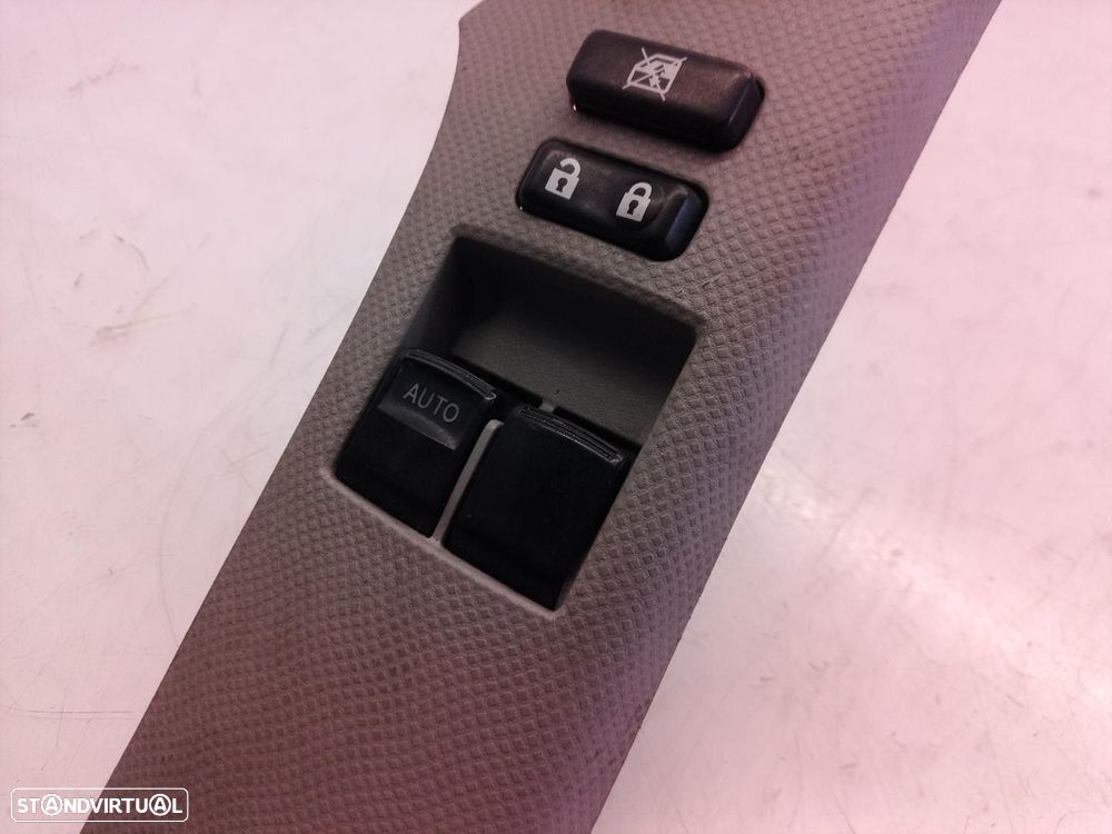 COMANDO ELEVADOR DE VIDRO FRONTAL ESQUERDO TOYOTA YARIS 2009 -742320D110 - 1