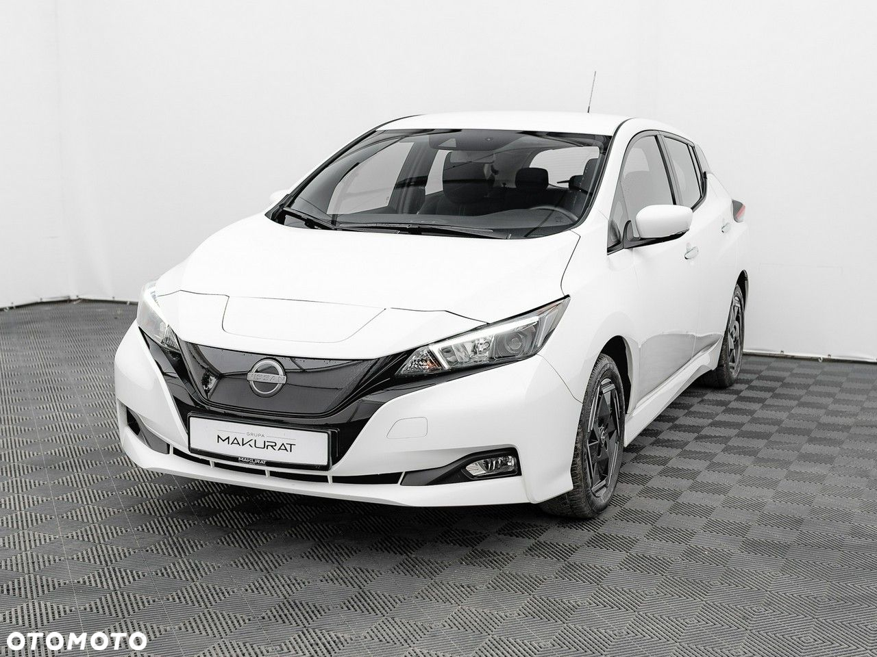 Nissan Leaf - 3