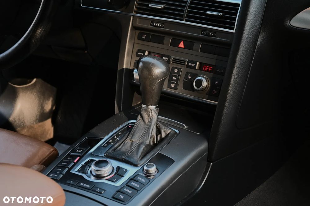 Audi A6 Avant 3.0 TDI tiptronic quattro - 26