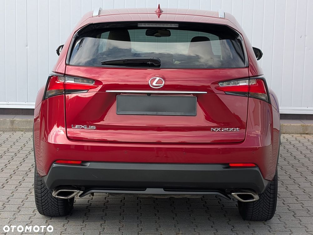 Lexus NX 200t - 14