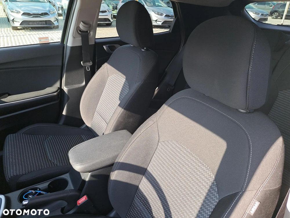 Kia XCeed 1.5 T-GDI M DCT - 12