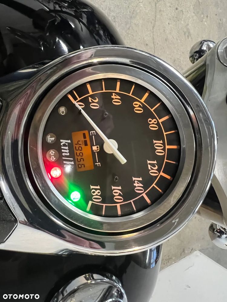 Suzuki VL 800 Volusia - 31