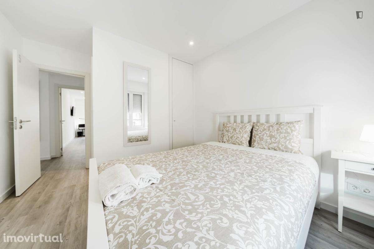 Quarto - localizado em Lumiar Lisbon - Grande imagem: 4/23