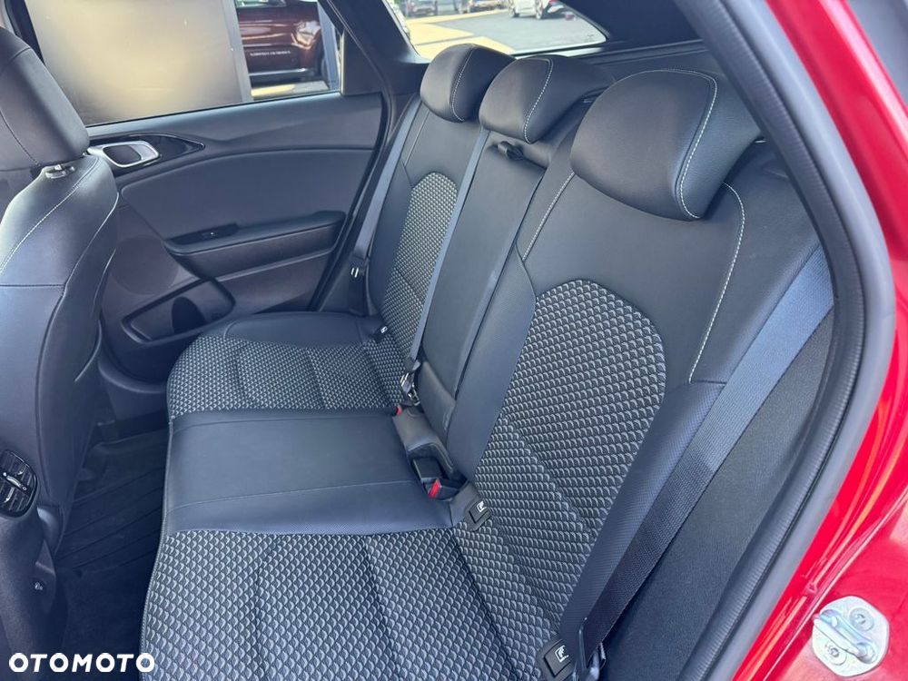Kia Ceed 1.5 T-GDI Tribute DCT - 19