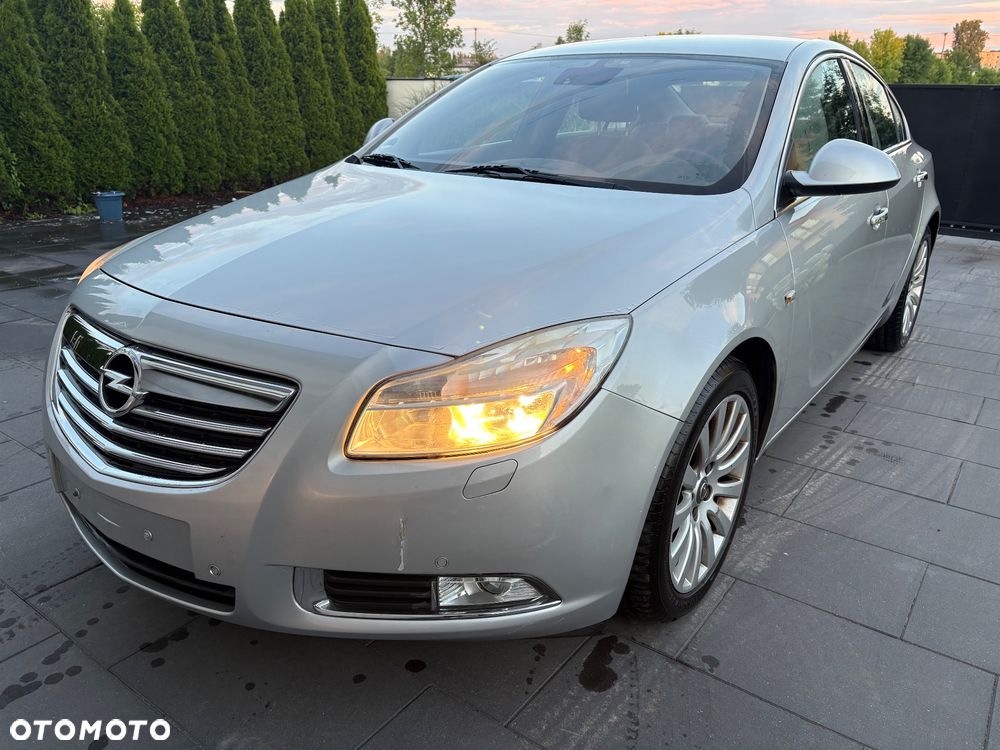 Opel Insignia - 1