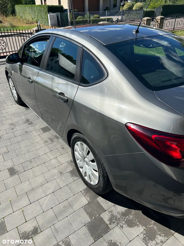 Opel Astra IV 1.4 T Active - 20