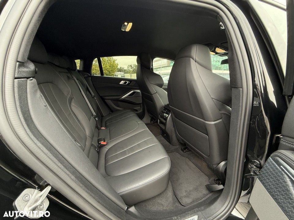 BMW X6 M M50i - 21