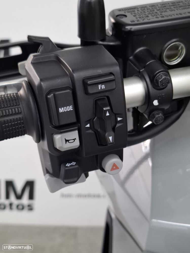 Honda X-ADV 750 - 10