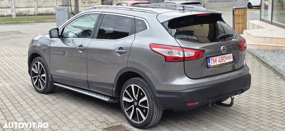 Nissan Qashqai 1.6 DCI TEKNA+ - 4