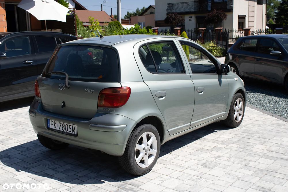 Toyota Yaris 1.3 Sol - 5
