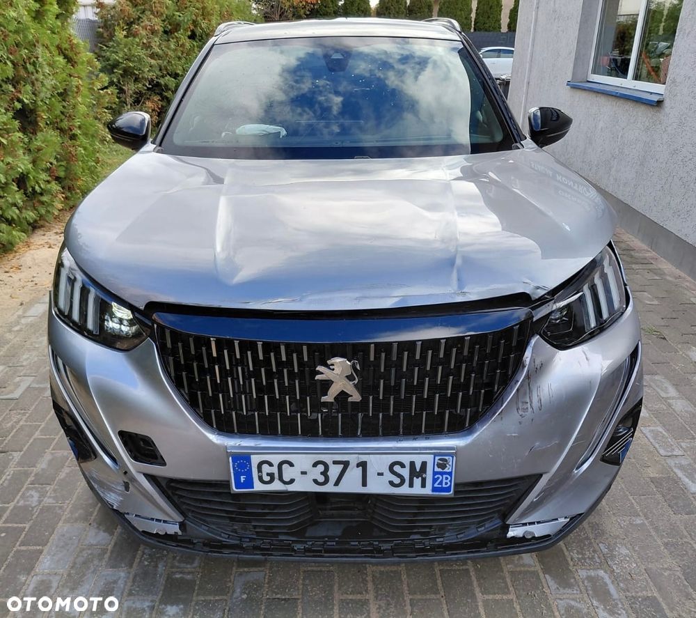 Peugeot 2008 1.2 PureTech GT Line S&S - 3