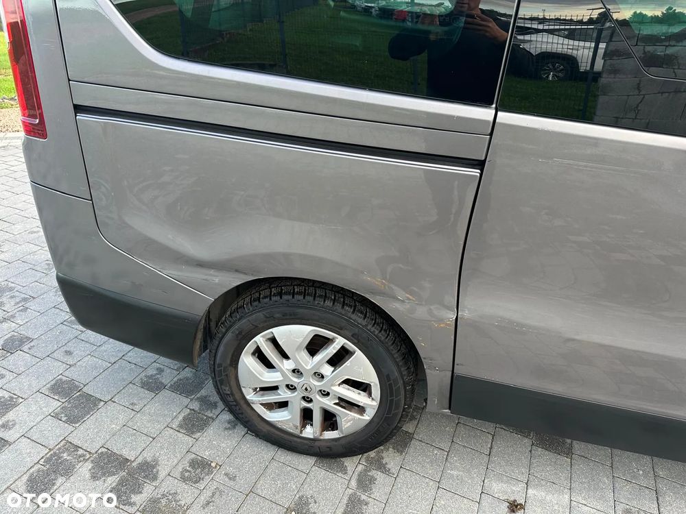 Renault Trafic - 24
