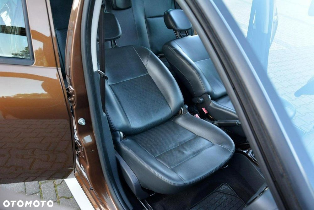 Dacia Duster 1.6 16V 105 4x2 Prestige - 17