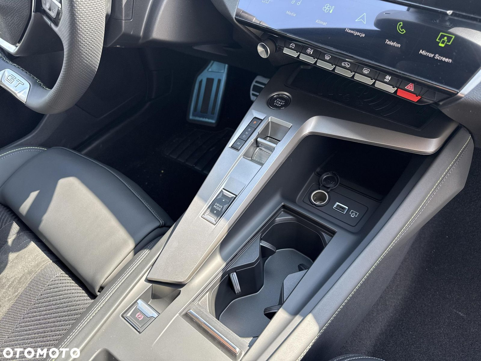Peugeot 308 - 24