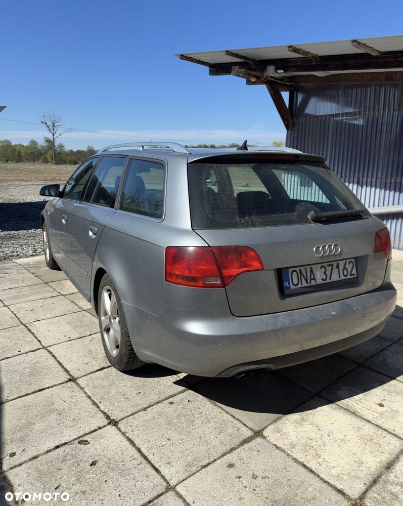 Audi A4 Avant - 4