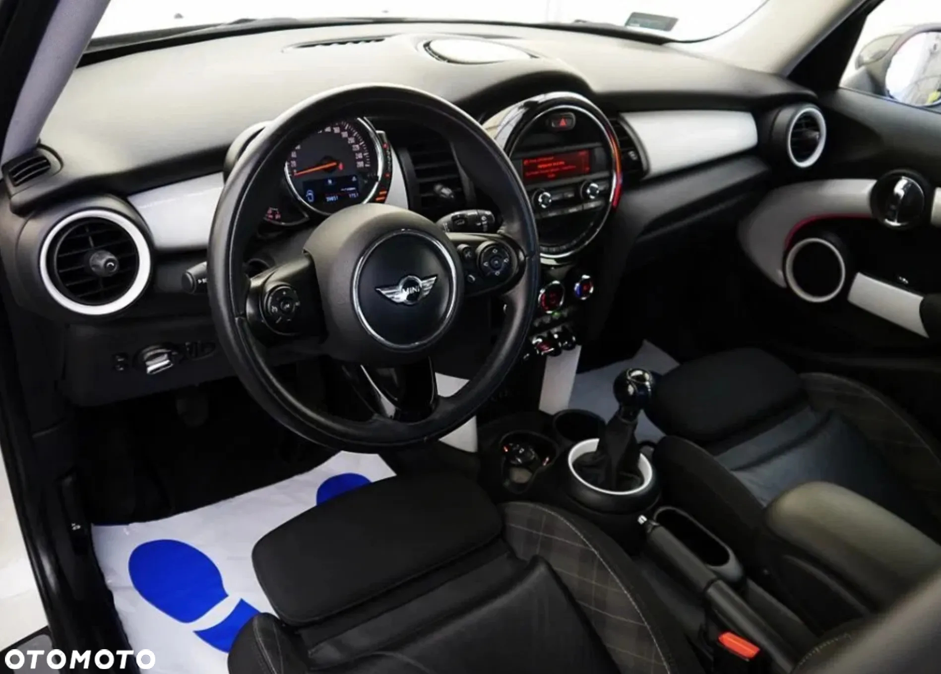 MINI Cooper - 14
