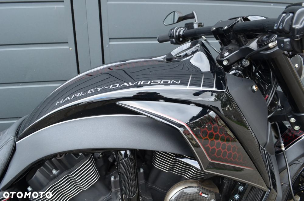 Harley-Davidson V-Rod Night Rod - 12