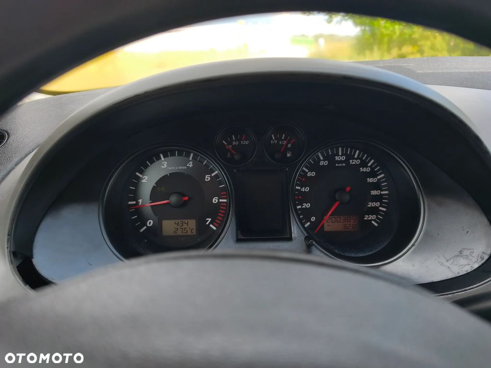 Seat Ibiza 1.4 16V Comfort Edition - 10