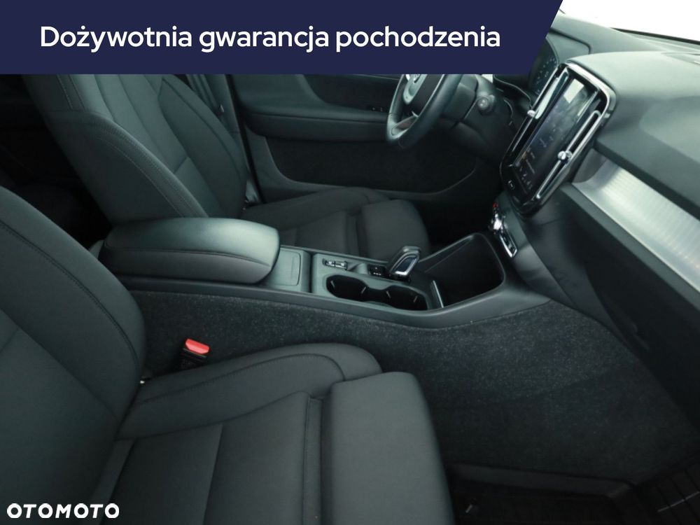 Volvo XC 40 - 9