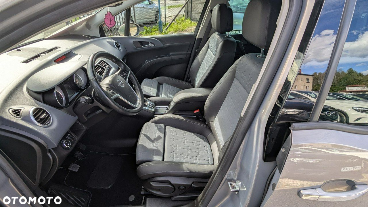 Opel Meriva - 13