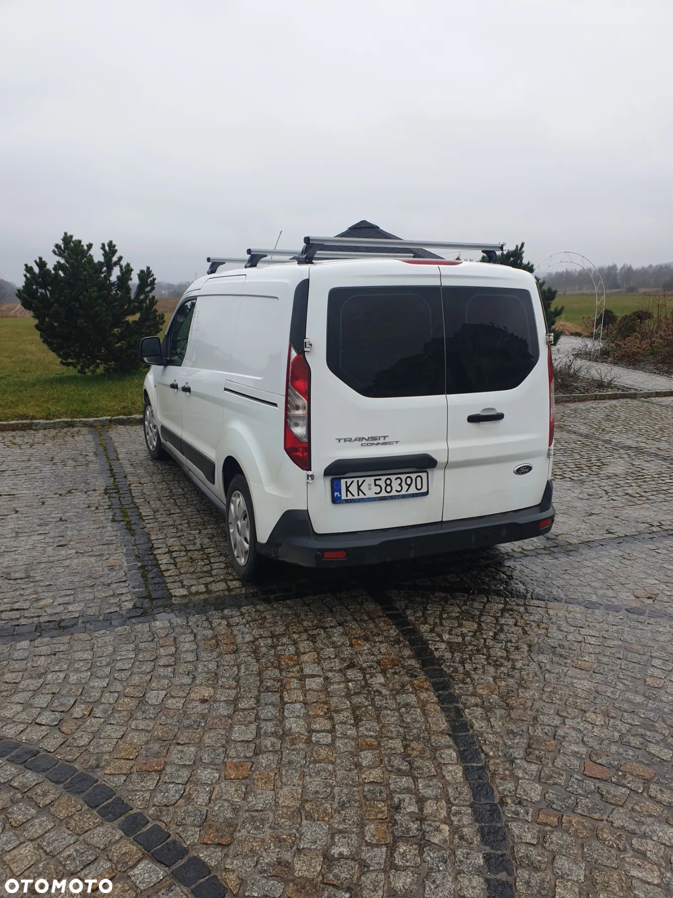 Ford Transit Connect - 12