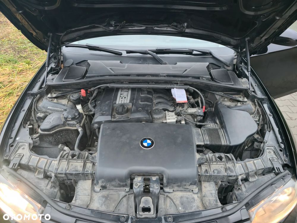 BMW Seria 1 118i Edition Sport - 33